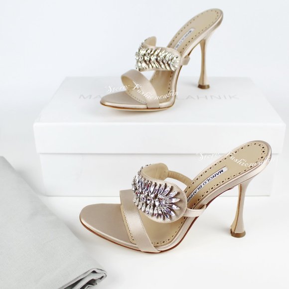 NEW MANOLO BLAHNIK Skysan Crystal Heeled Sandals, EU 38 - Picture 2 of 15